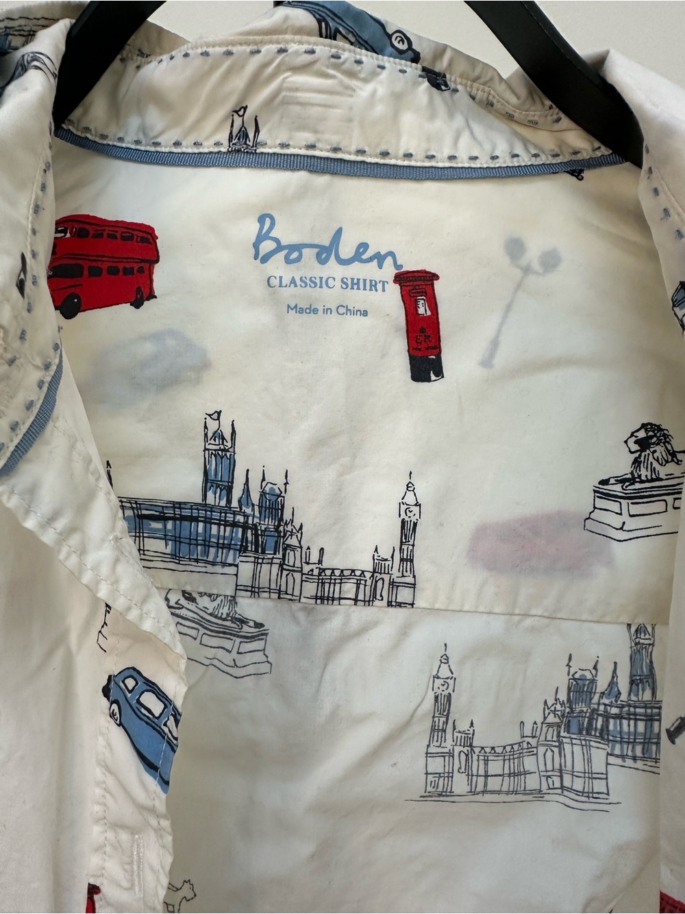 Boden White Shirt with Red & Blue London Motif - Picture 3 of 4